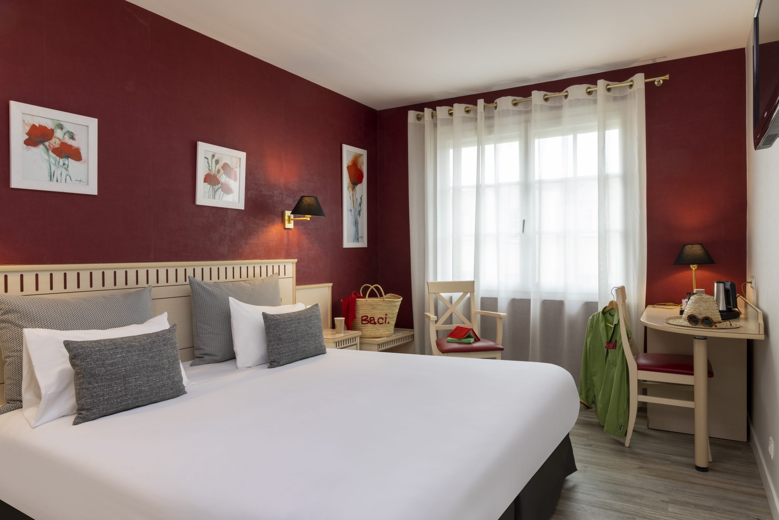hotel le fontarabie chambre SUPERIEURE scaled